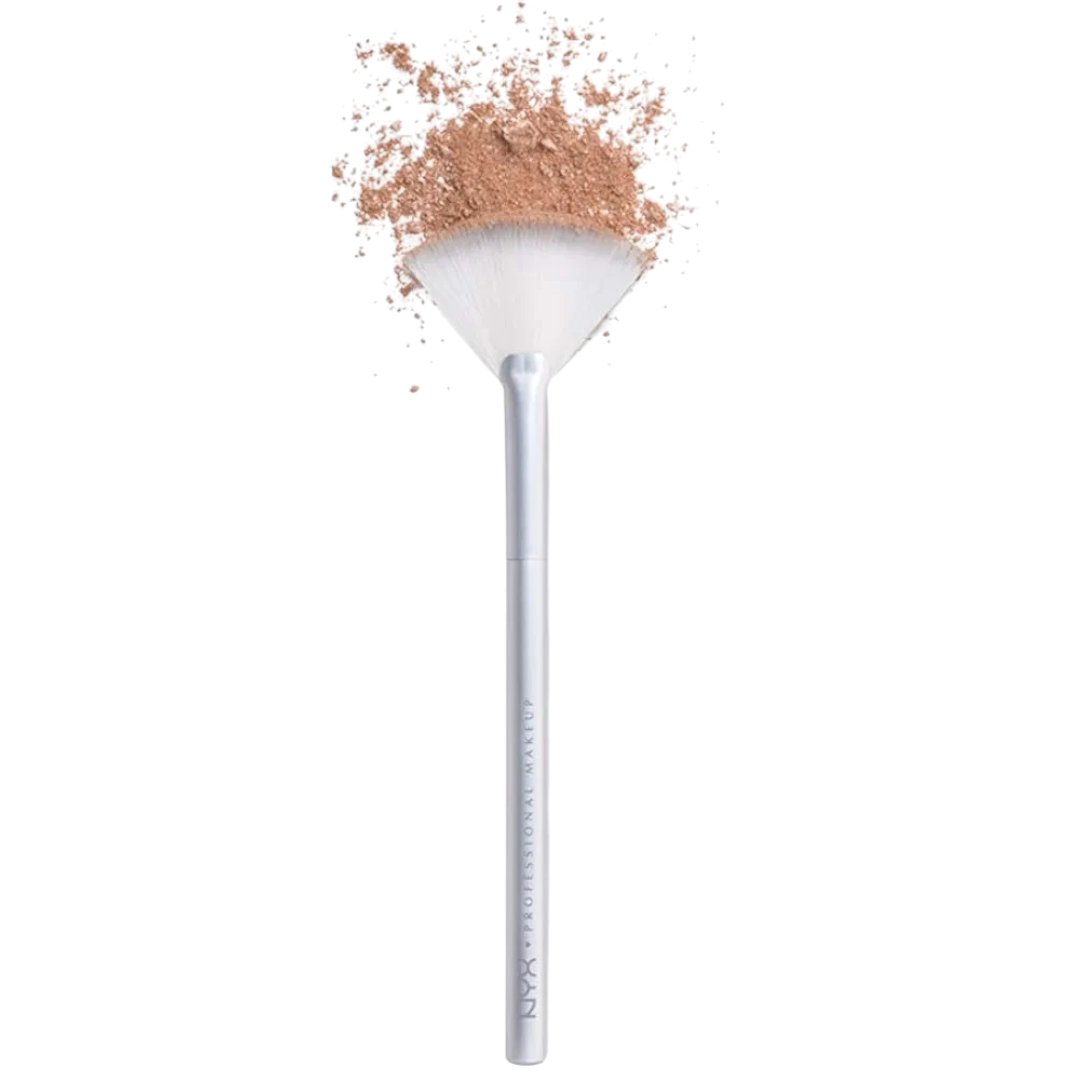 NYX PROFESSIONAL MAKEUP Holographic Halo Micro Highlighting Brush